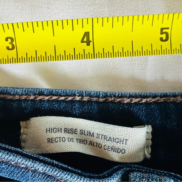 Universal Thread High Rise Straight - Picture 6 of 9